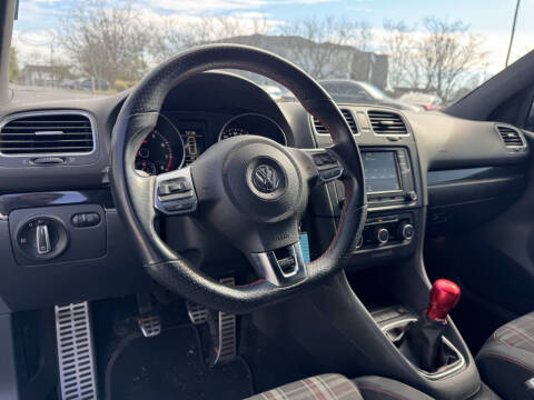 2013 Volkswagen GTI Base PZEV