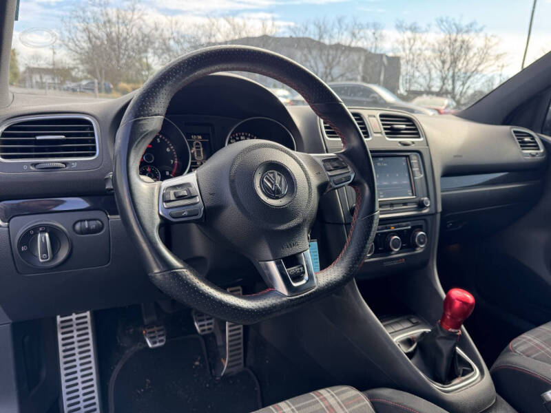 2013 Volkswagen GTI Base PZEV