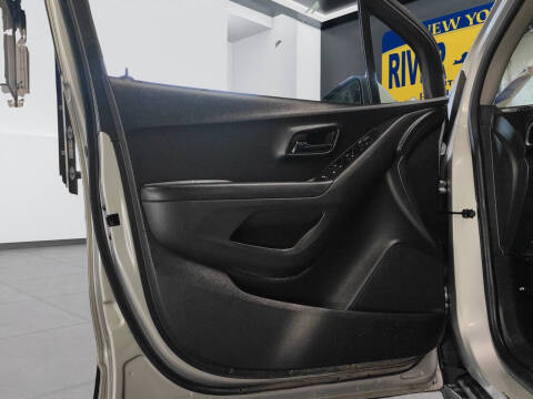 2021 Chevrolet Trax LS