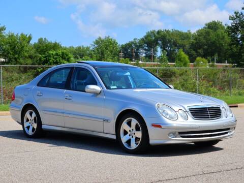 2003 Mercedes-Benz E-Class for sale at NeoClassics - JFM NEOCLASSICS in Willoughby OH