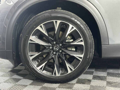 2024 Mazda CX-90 Plug-in Hybrid Premium Plus