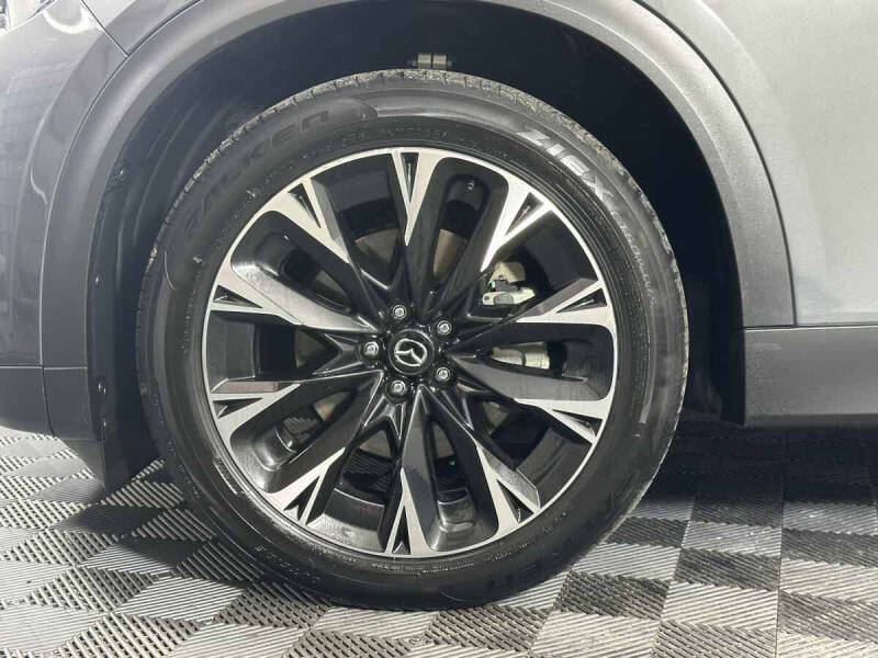 2024 Mazda CX-90 Plug-in Hybrid Premium Plus