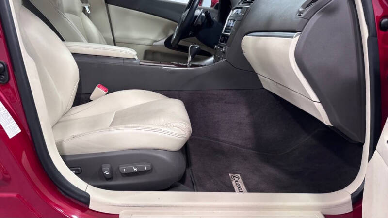 2013 Lexus IS 250