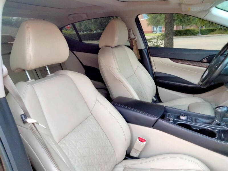 2017 Nissan Maxima Platinum