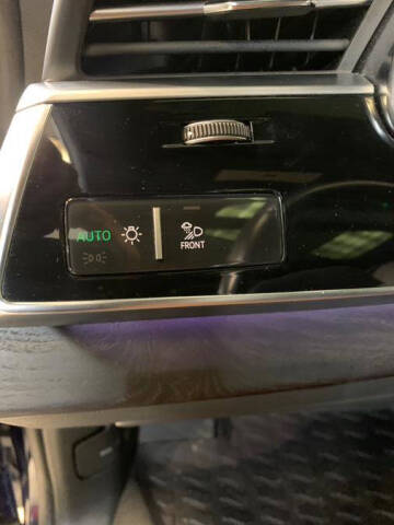 2021 Audi Q8 quattro Prestige 55 TFSI