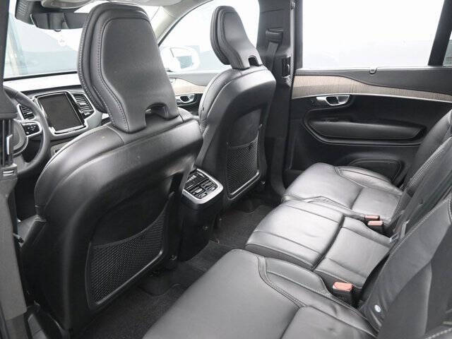2023 Volvo XC90 B6 Ultimate Bright Theme 7P