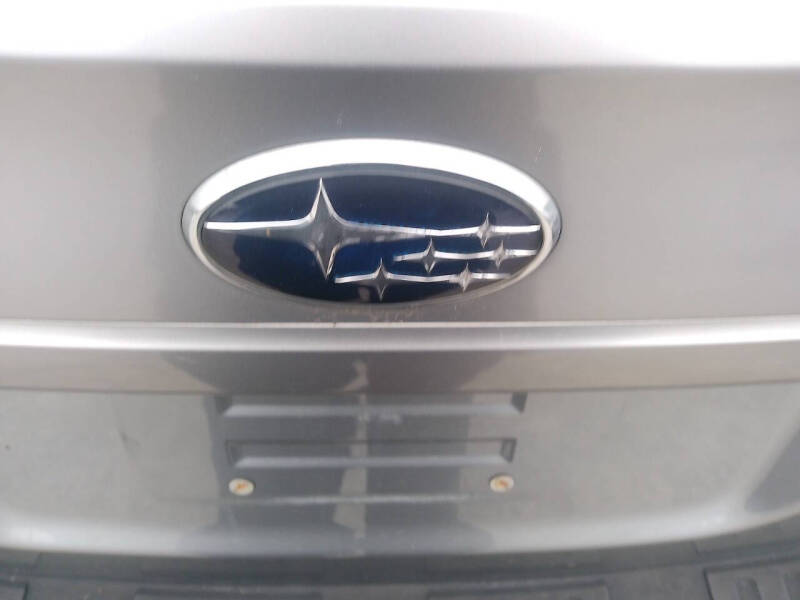 2011 Subaru Outback 2.5i Premium