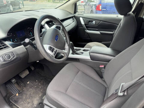 2013 Ford Edge SE