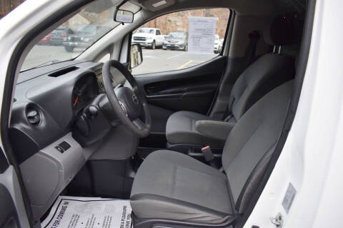 2017 Nissan NV200 SV