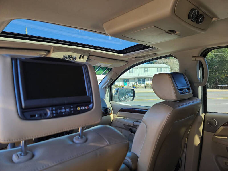 2013 Nissan Armada Platinum