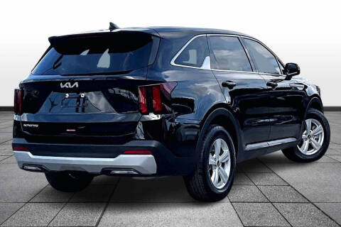 2025 Kia Sorento LX