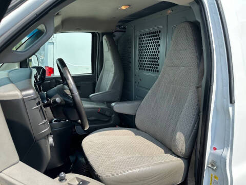 2020 Chevrolet Express 2500
