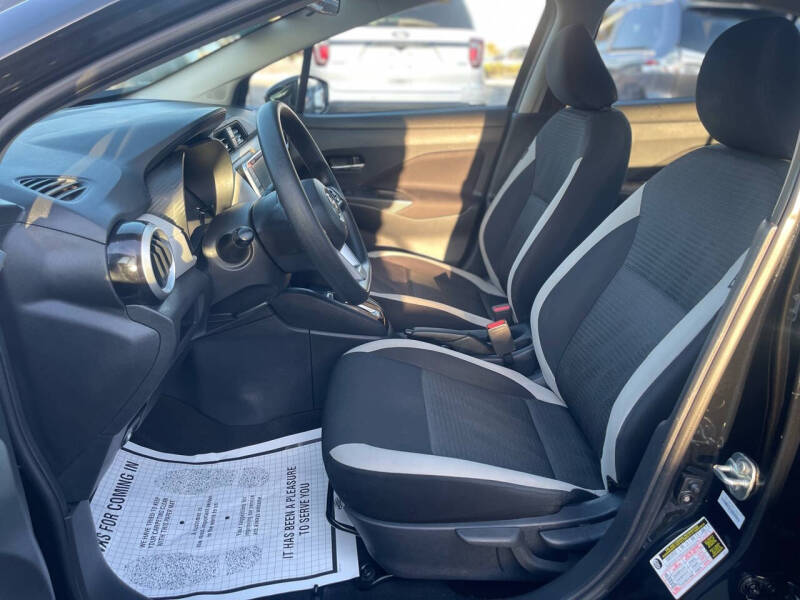 2021 Nissan Versa SV