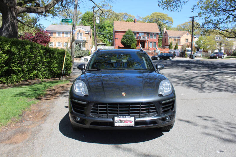 2017 Porsche Macan