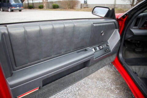 1988 Chrysler Le Baron Premium