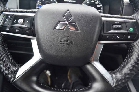 2023 Mitsubishi Outlander Black Edition
