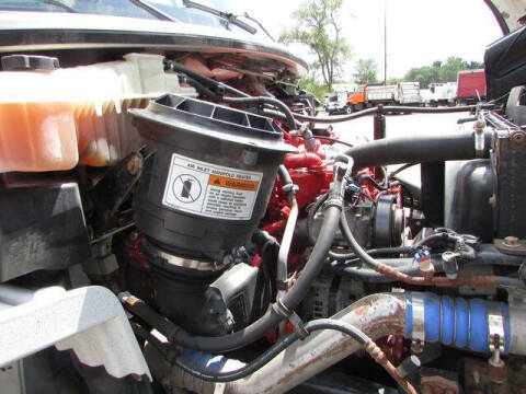 2014 Freightliner M2 106