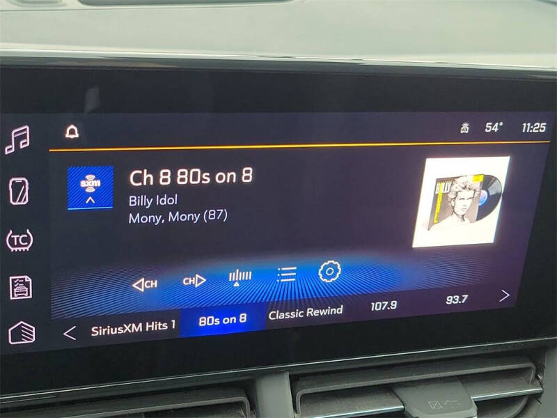 2024 Chevrolet Trax RS