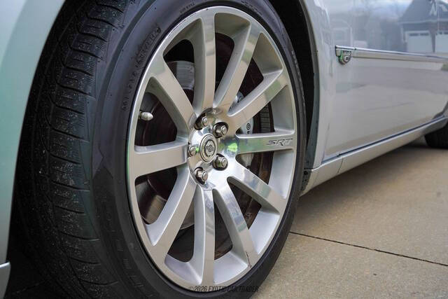 2006 Chrysler 300 SRT-8