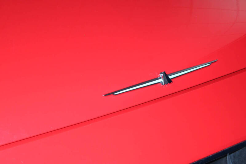 2005 Ford Thunderbird Deluxe