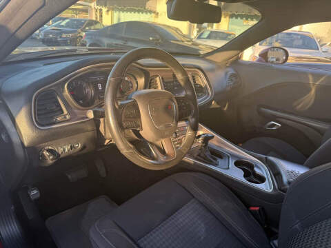 2019 Dodge Challenger SXT