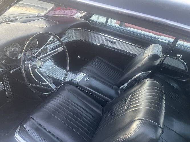 1963 Ford Thunderbird