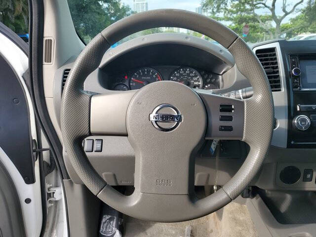 2011 Nissan Frontier SV V6