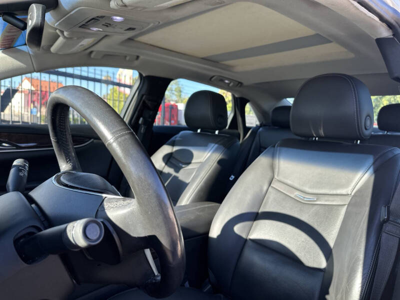 2013 Cadillac XTS Luxury Collection
