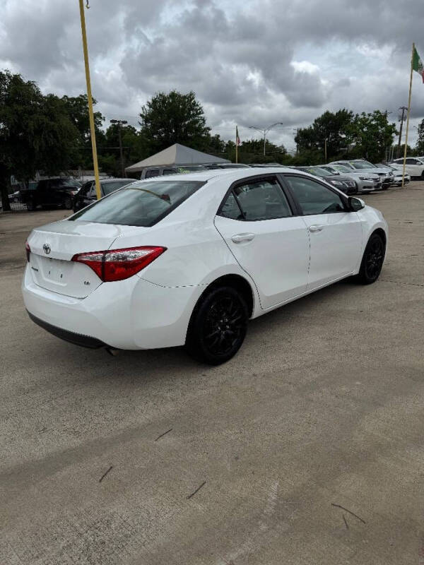 2016 Toyota Corolla LE