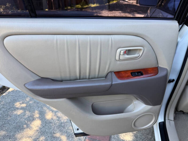 2000 Lexus RX 300