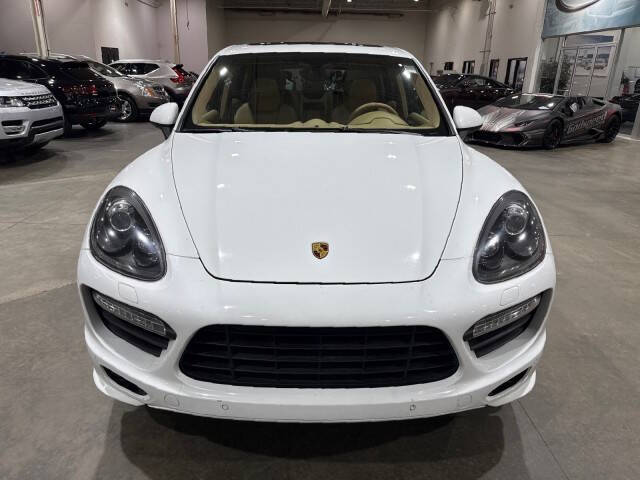 2013 Porsche Cayenne GTS
