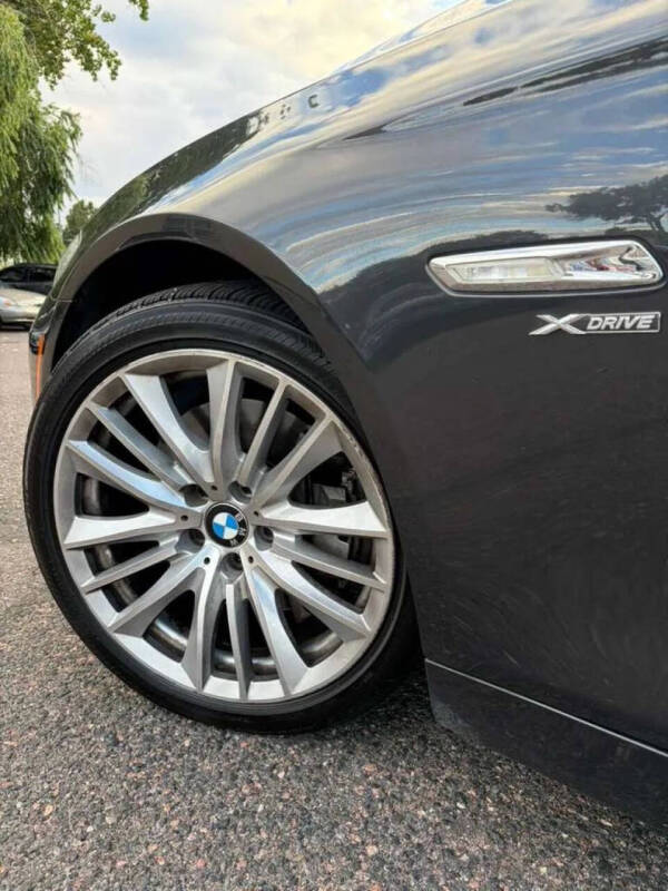2011 BMW 5 Series 550i xDrive