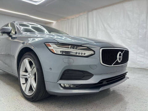 2018 Volvo S90 T5 Momentum