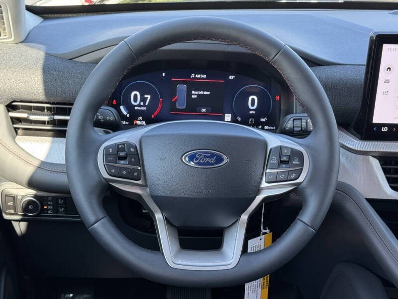 2025 Ford Explorer Active