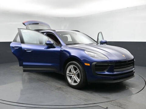 2022 Porsche Macan