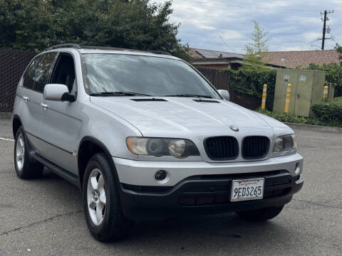 2002 BMW X5 3.0i