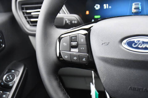 2026 Ford Escape Hybrid Platinum