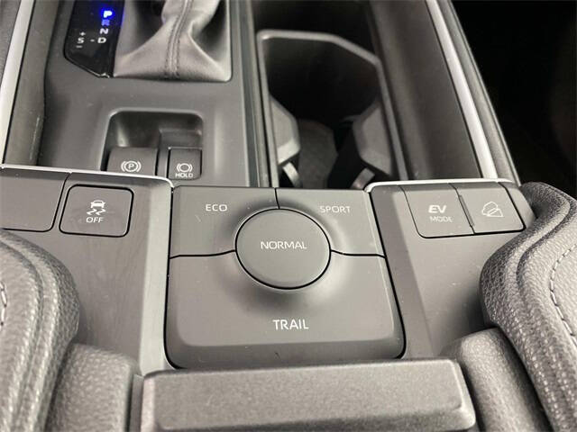 2025 Toyota Grand Highlander Hybrid XLE