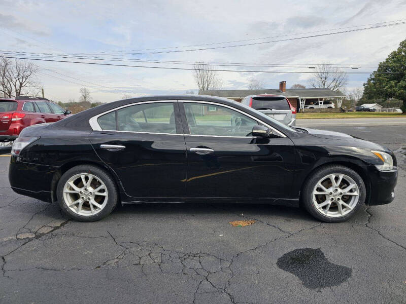 2013 Nissan Maxima SV photo 5