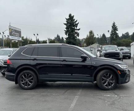 2022 Volkswagen Tiguan SE 4Motion