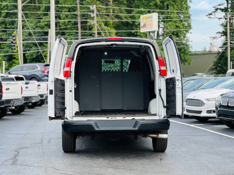 2021 Chevrolet Express 2500