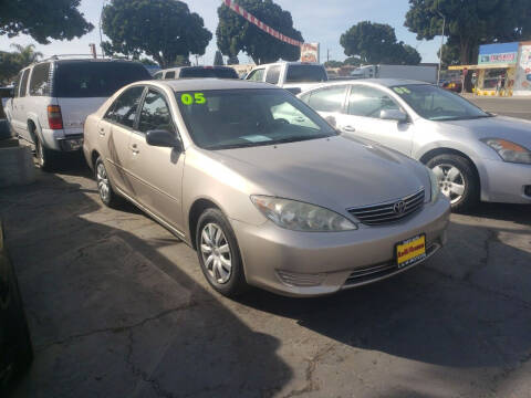 2005 Toyota Camry for sale at L & M MOTORS in Santa Maria CA