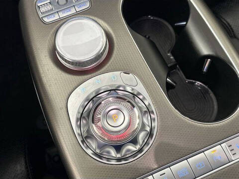 2023 Genesis GV60 Advanced