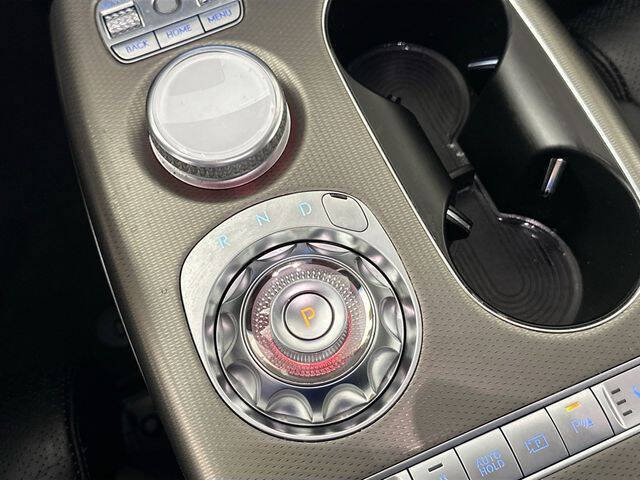 2023 Genesis GV60 Advanced
