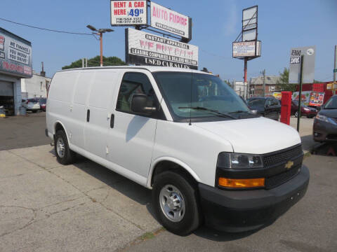2019 Chevrolet Express 2500