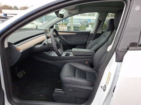 2025 Tesla Model Y Long Range