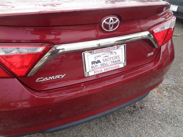 2017 Toyota Camry SE