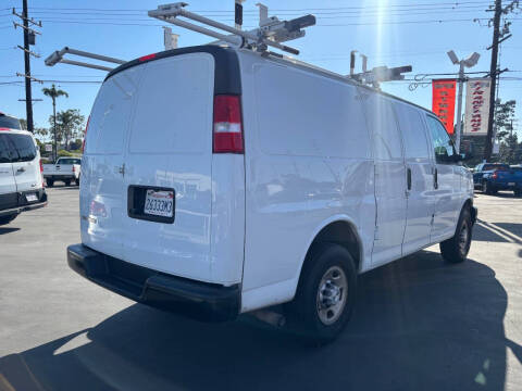 2021 Chevrolet Express 2500