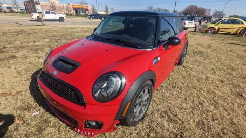 2011 MINI Cooper for sale at Texas Select Autos LLC in Mckinney TX