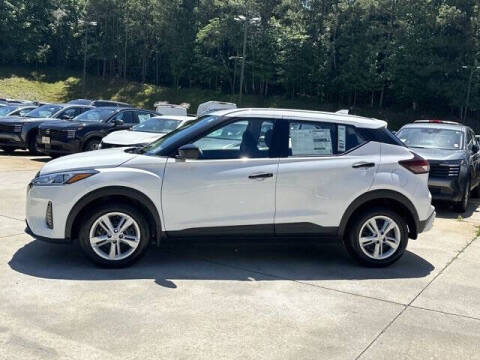 2025 Nissan Kicks Play S